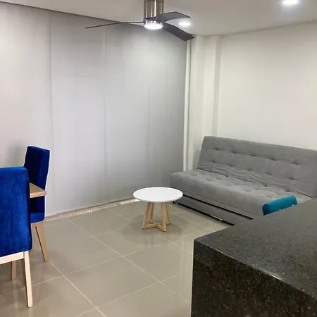 Apartment Marina Club Piso 8 *